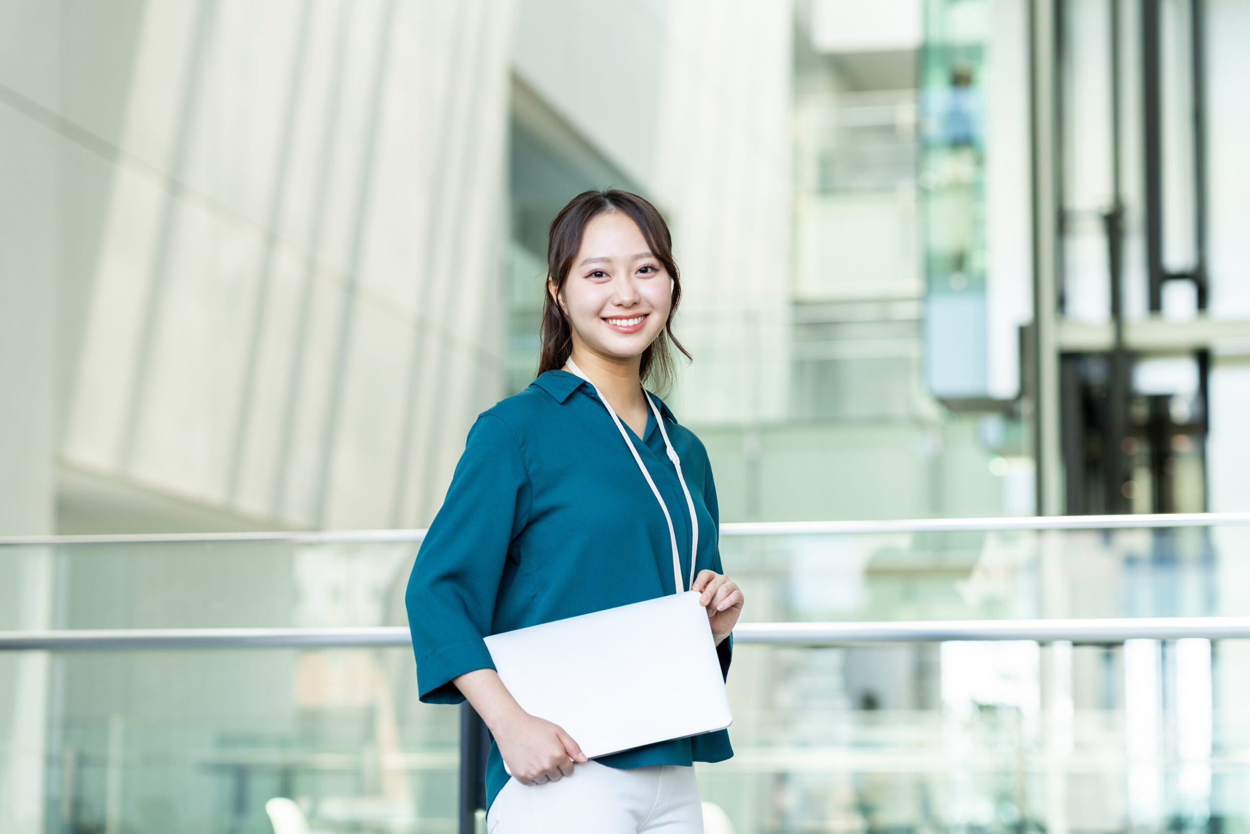 未経験の女性がエンジニアへ転職しやすくなっている背景